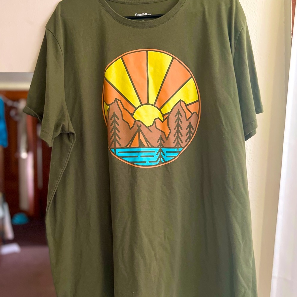 oversized graphic tshirt